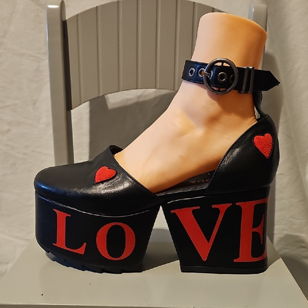 Lamoda Dolls Kill Platform Wedge Shoes